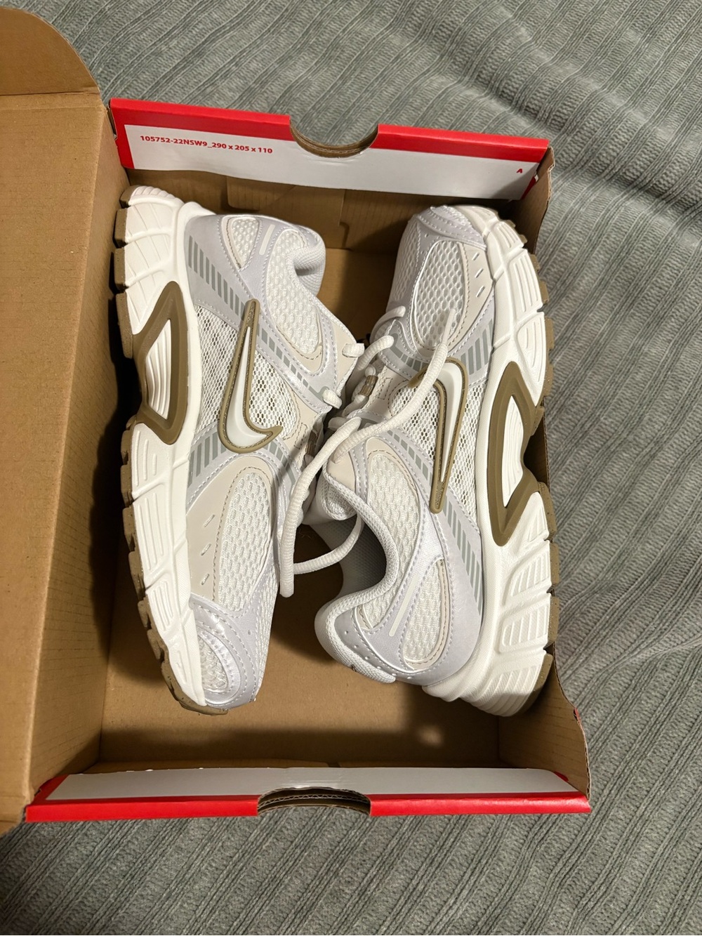 Women’s Nike v5 runners